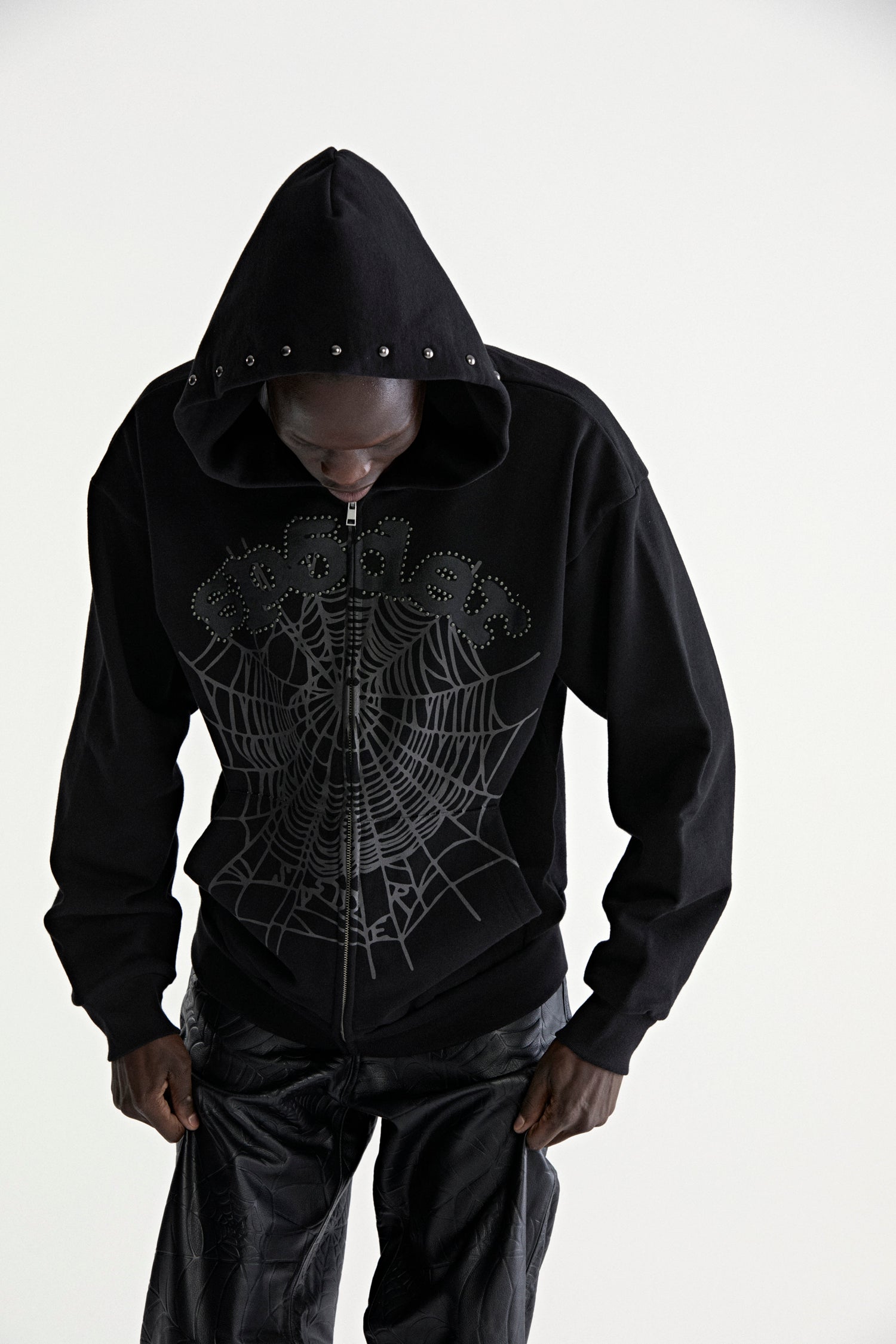 BLACK OG WEB STUDDED ZIP HOODIE | SP5DER | KING SPIDER