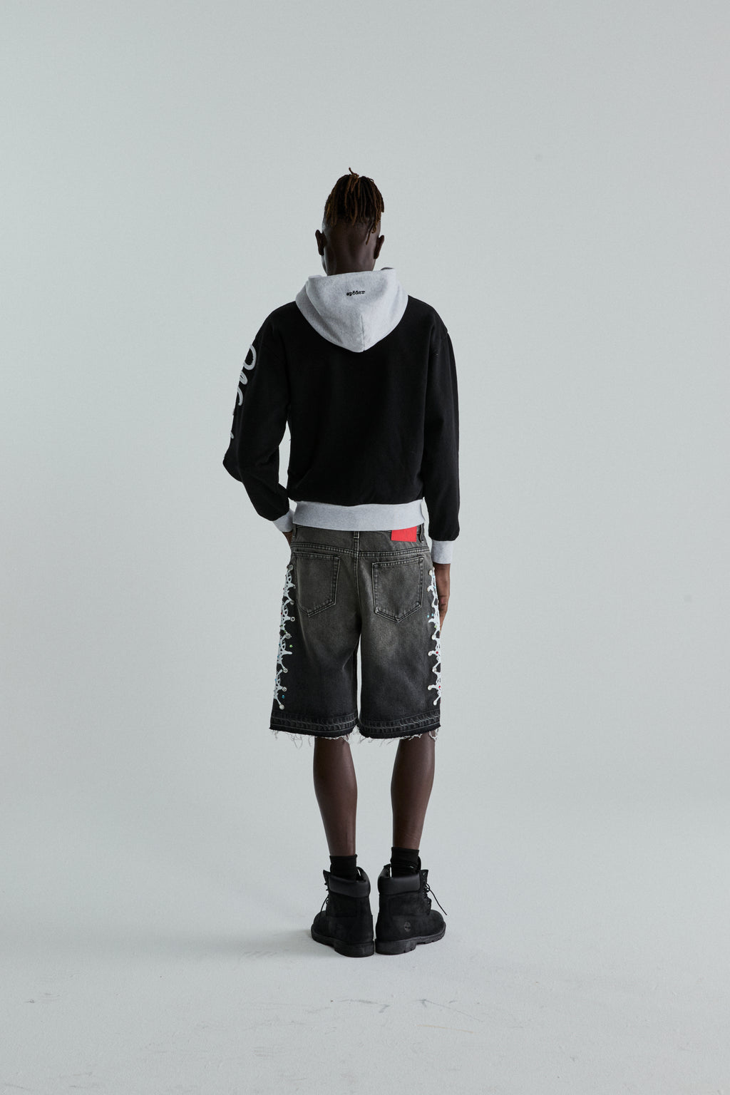 BLACK TRIPLE 5 STITCH ZIP UP ON MODEL