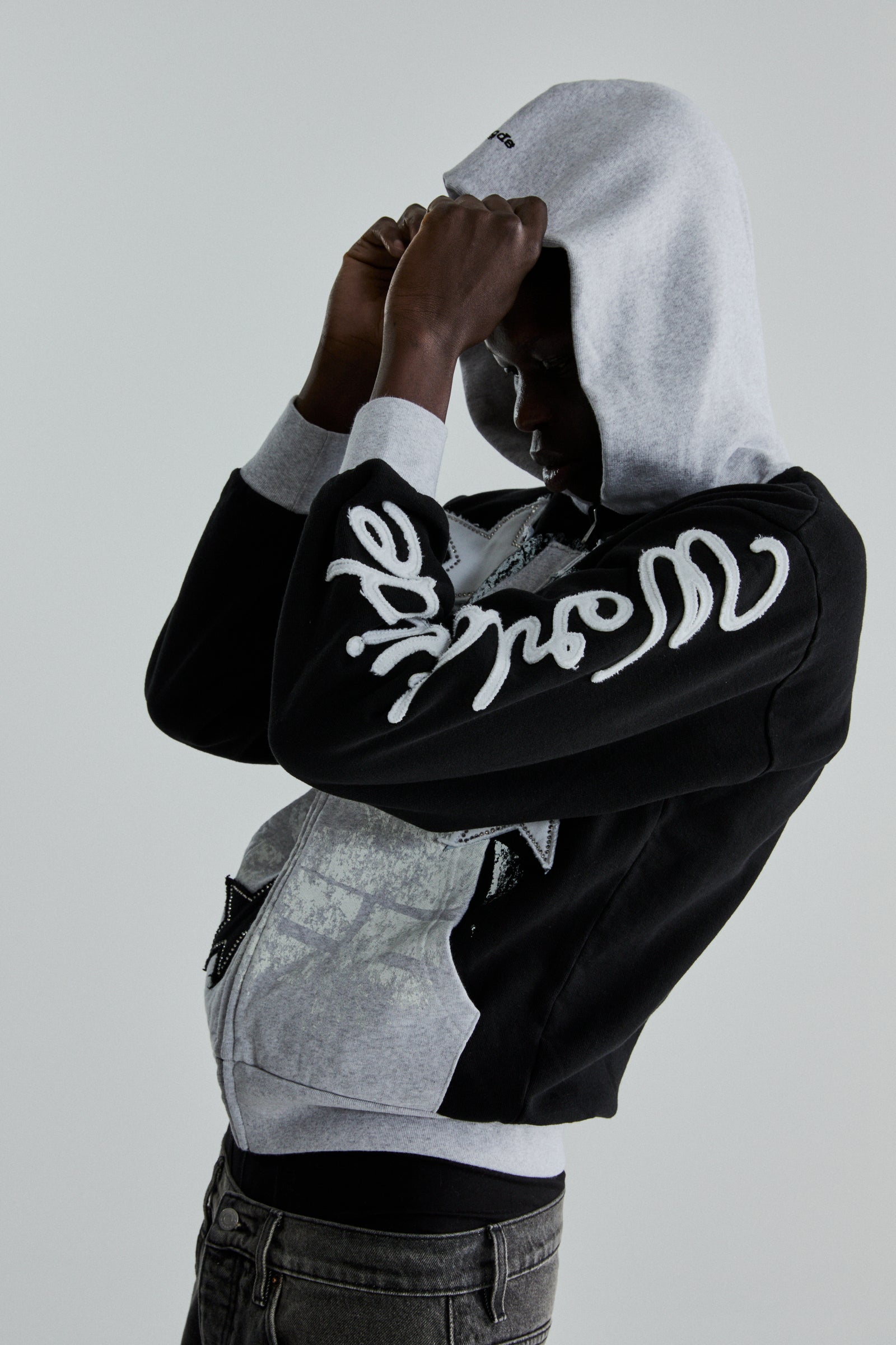 BLACK TRIPLE 5 STITCH ZIP UP ON MODEL