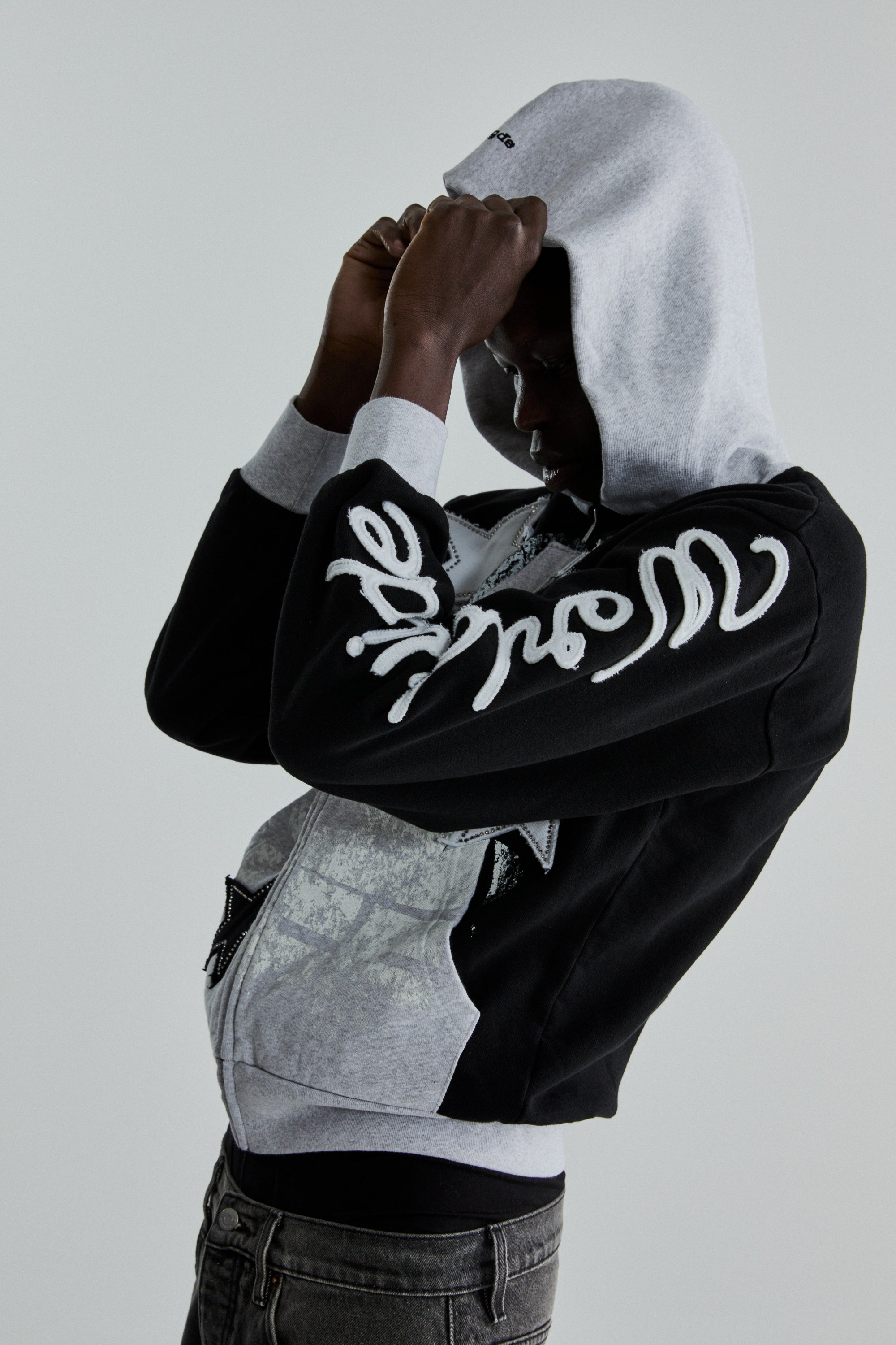 BLACK TRIPLE 5 STITCH ZIP UP | SP5DER | KING SPIDER