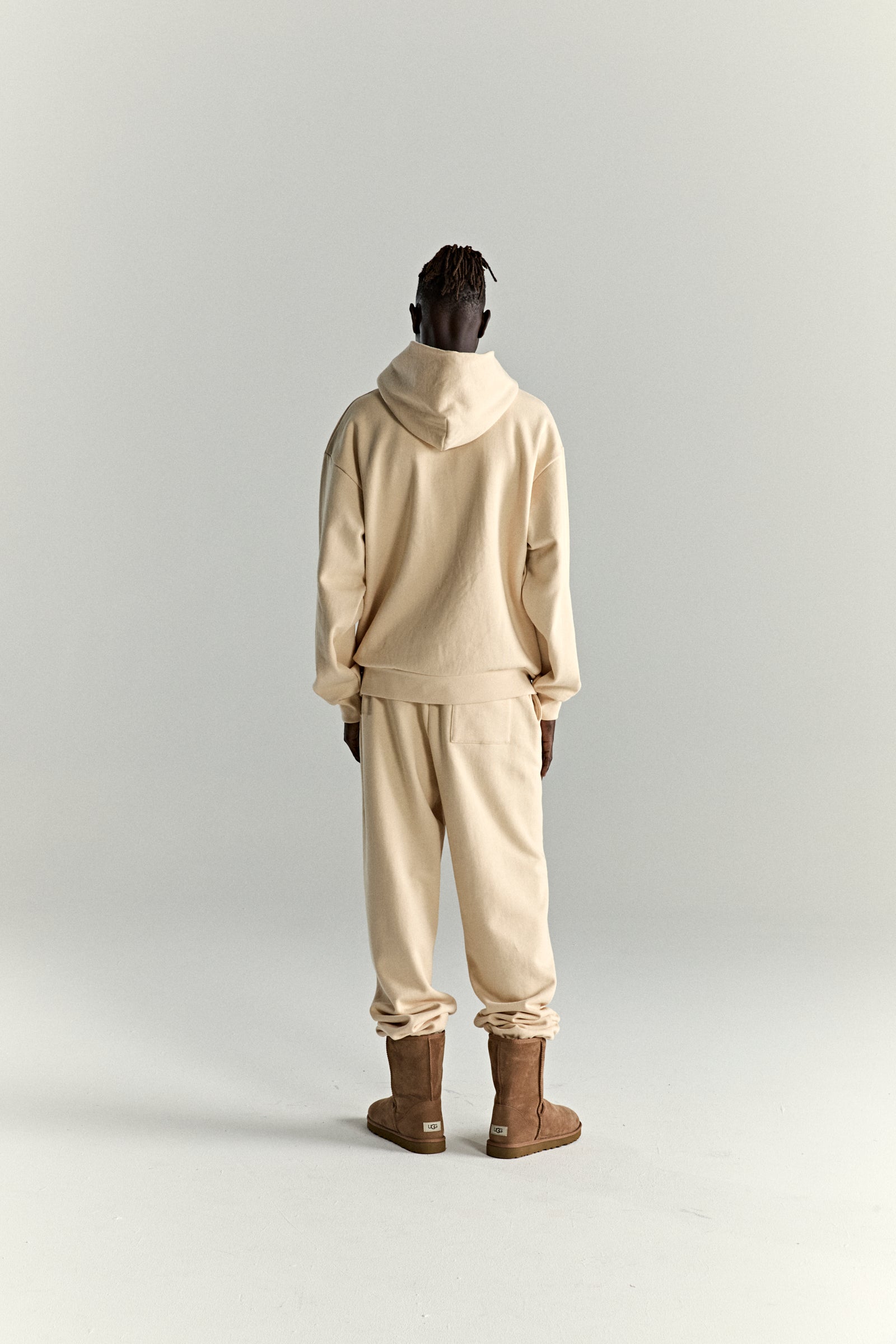 CREAM OG WEB V2 HOODIE ON MODEL