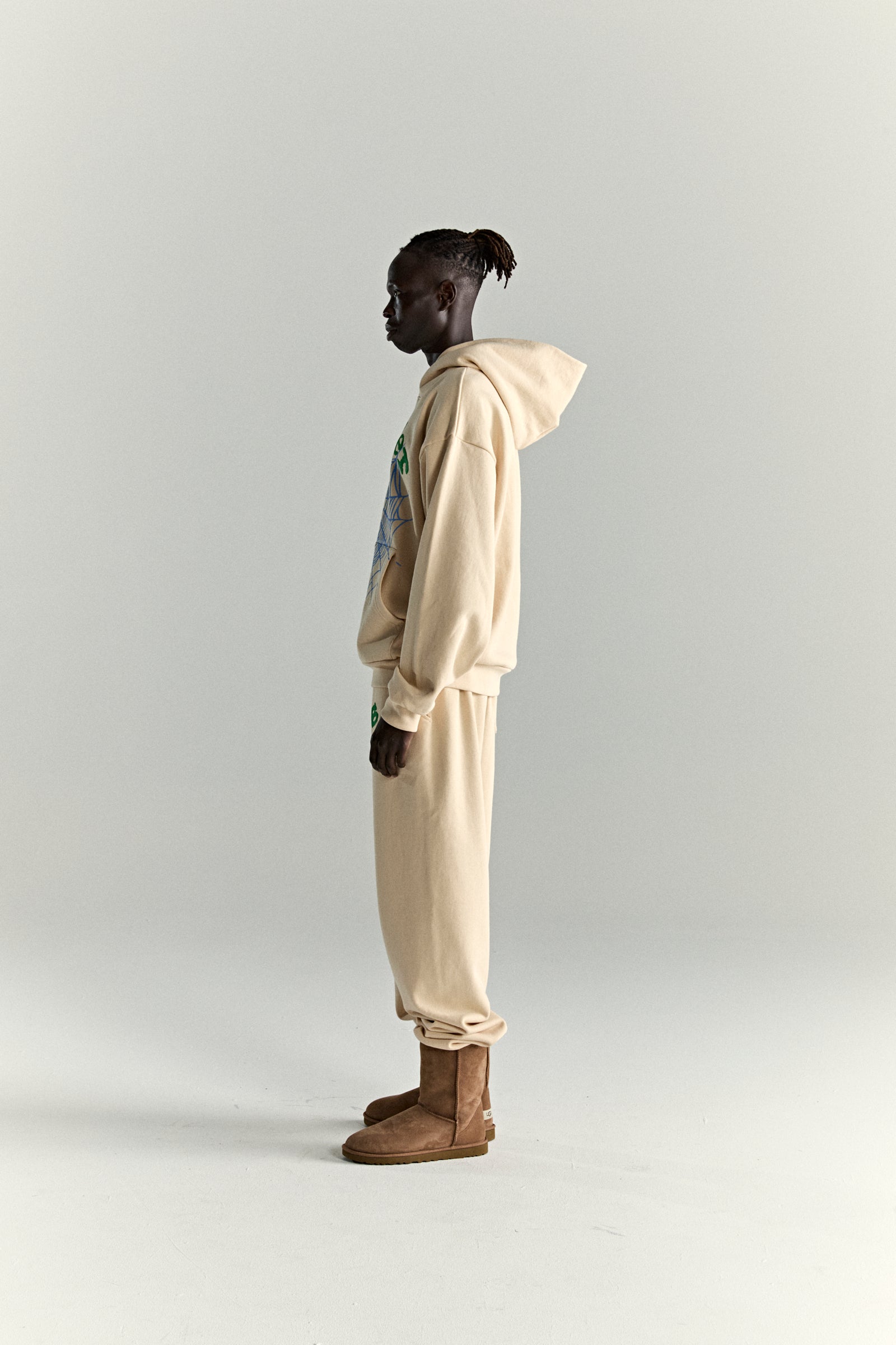 CREAM OG WEB V2 HOODIE ON MODEL
