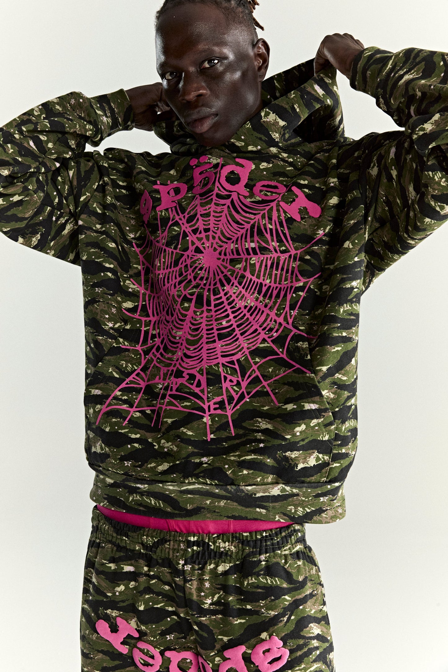 OG WEB V2 TIGER CAMO HOODIE ON MODEL