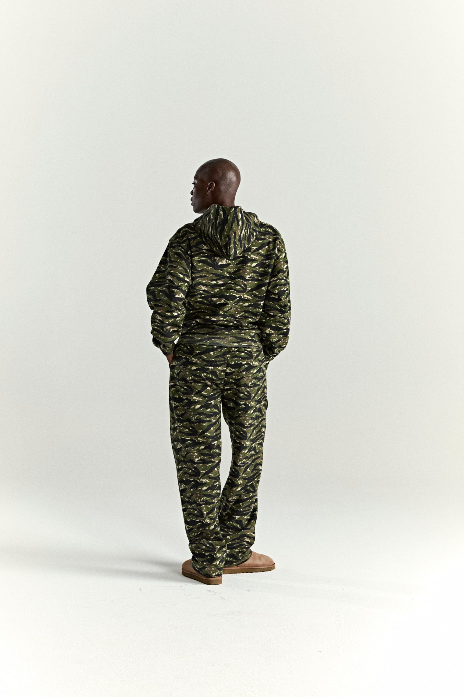 OG WEB V2 TIGER CAMO HOODIE ON MODEL