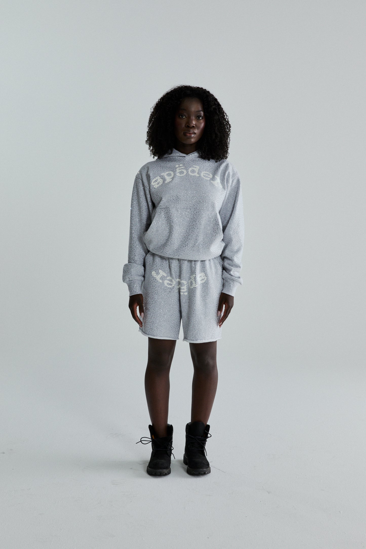 VVS HOODIE