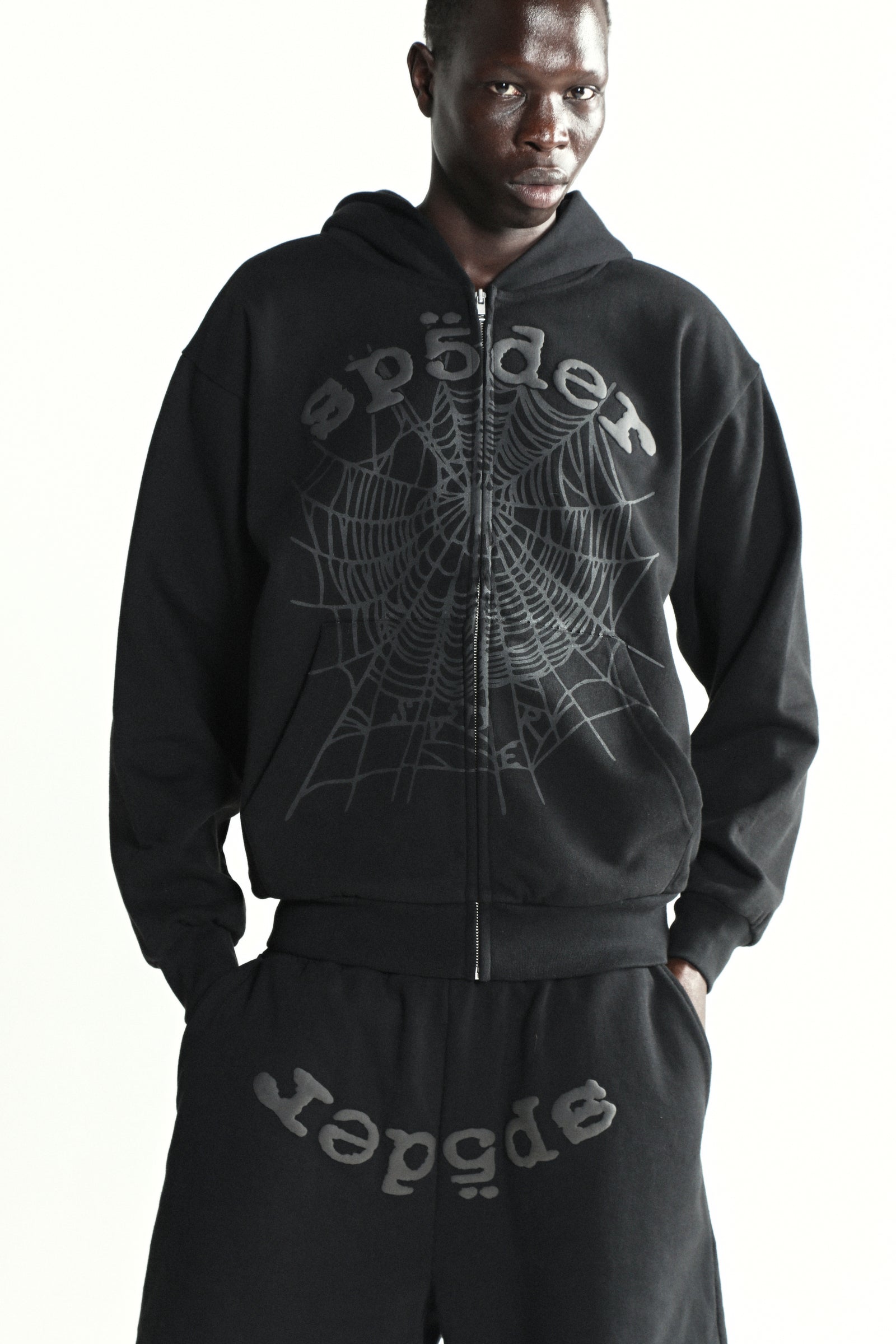 BLACK OG WEB V2 PHANTOM ZIP UP ON MODEL