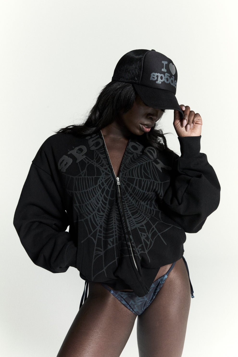 BLACK OG WEB V2 PHANTOM ZIP UP ON MODEL