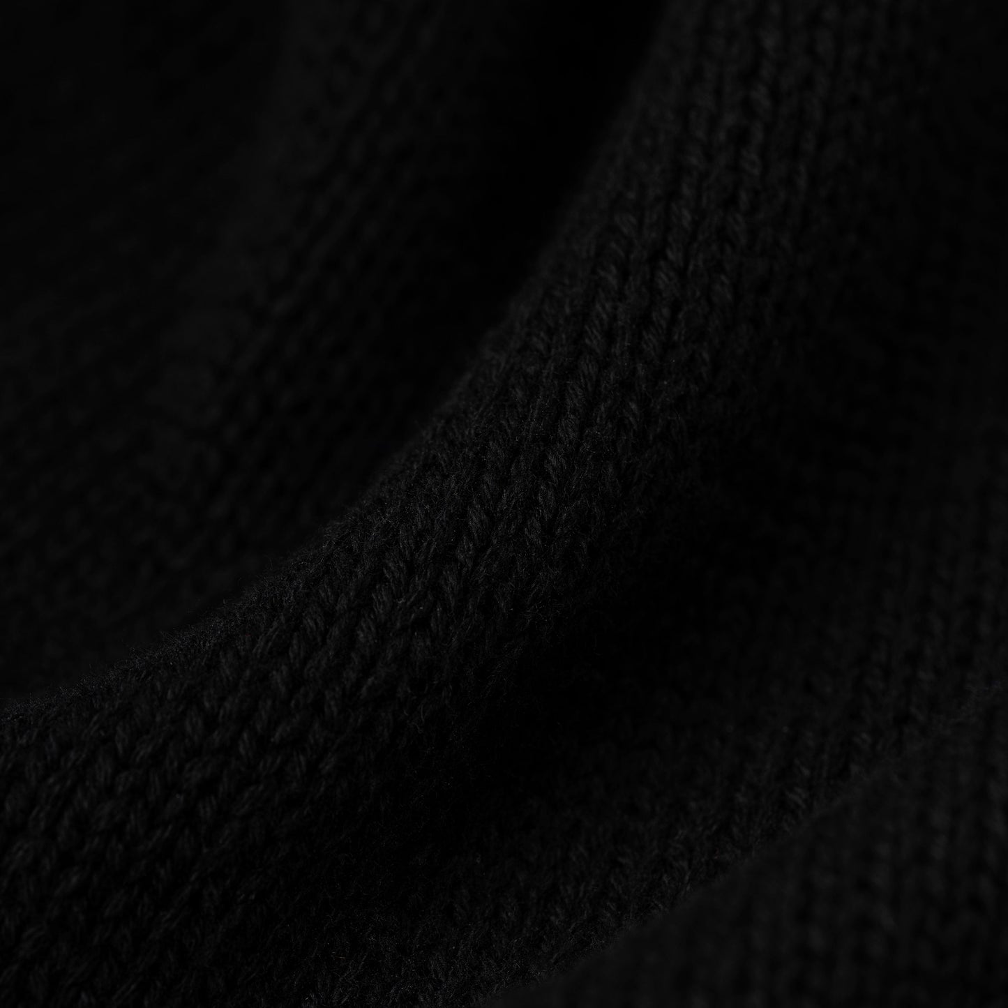 MOUNTAIN VALLEY SWEATER