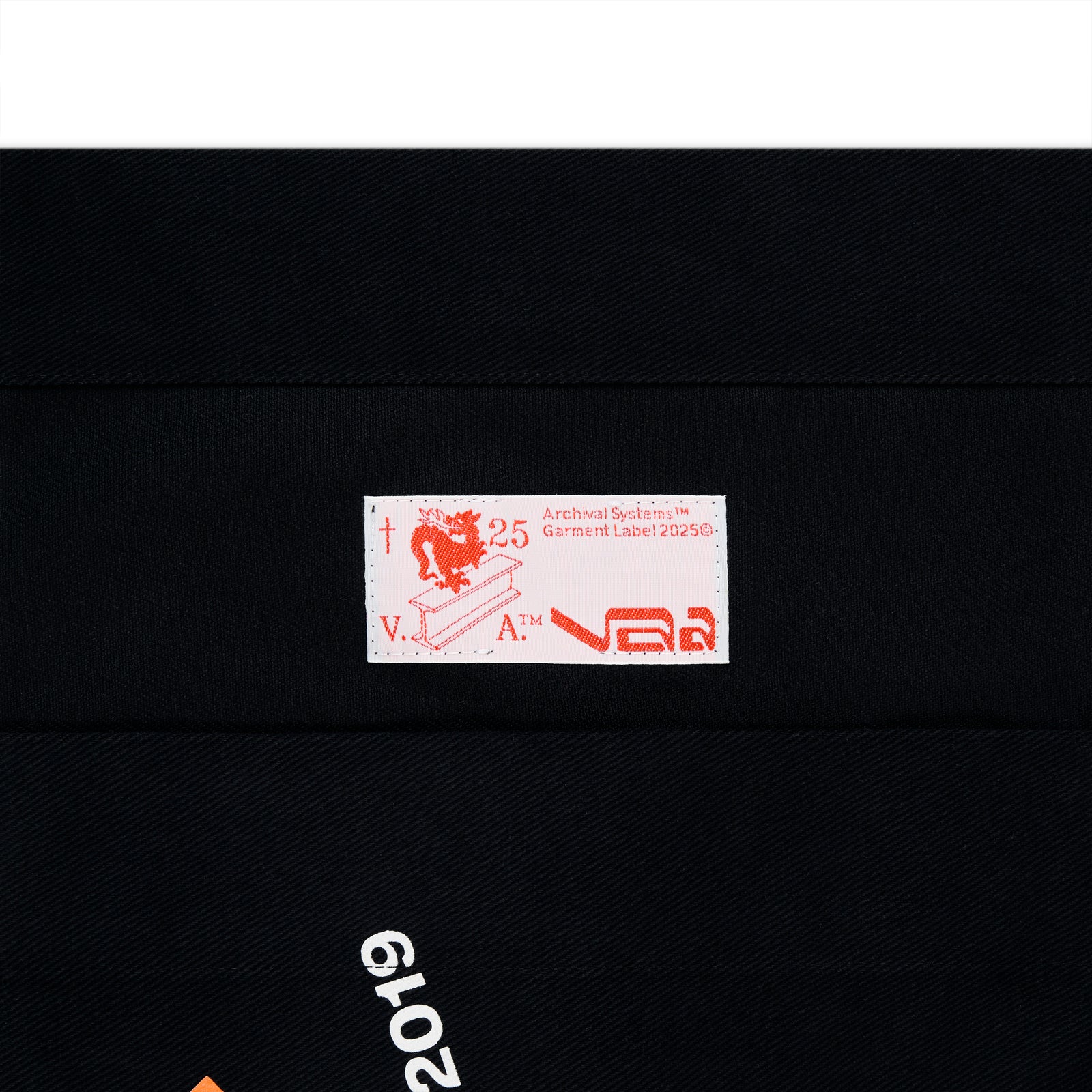 BLACK VAA TOTE
