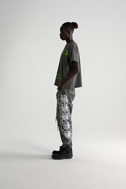DARK GREY 5EX HW TEE ON MODEL