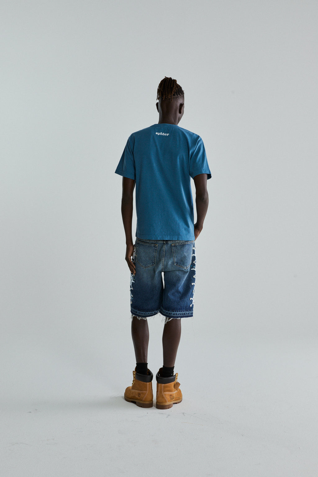 DUSTY BLUE ACTAVIST TEE ON MODEL