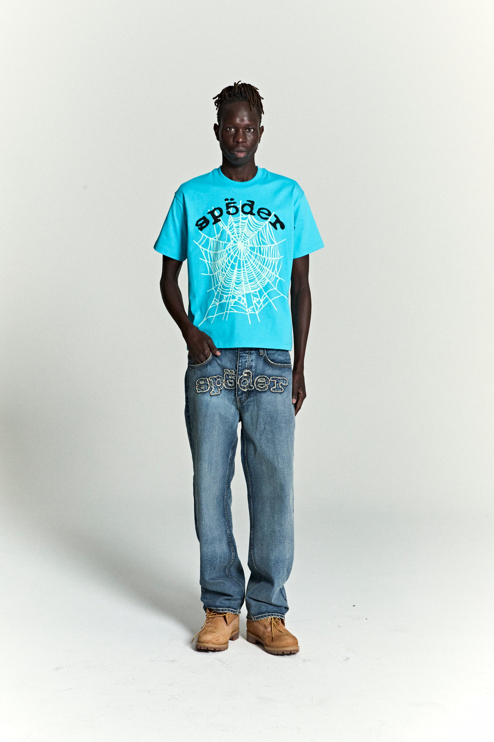 CYAN OG WEB V2 TEE ON MODEL