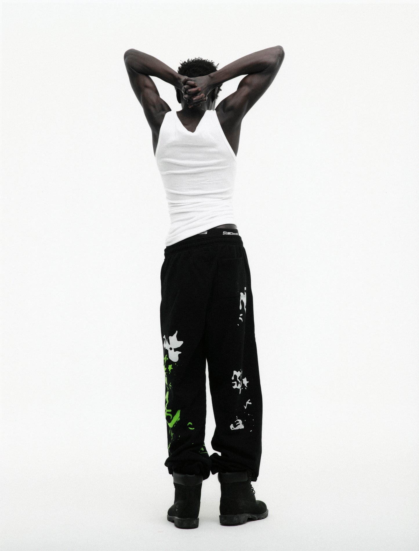 BLACK X-RAY SWEATPANT ON MODEL