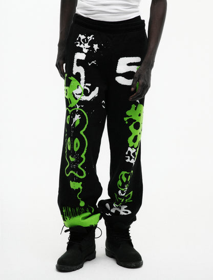 BLACK X-RAY SWEATPANT ON MODEL