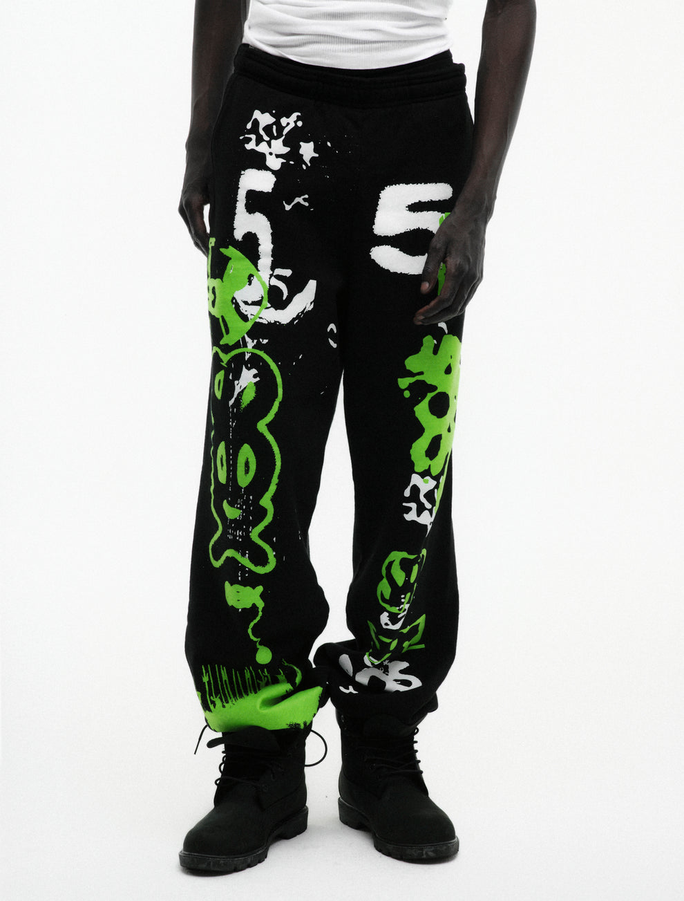 BLACK X-RAY SWEATPANT ON MODEL
