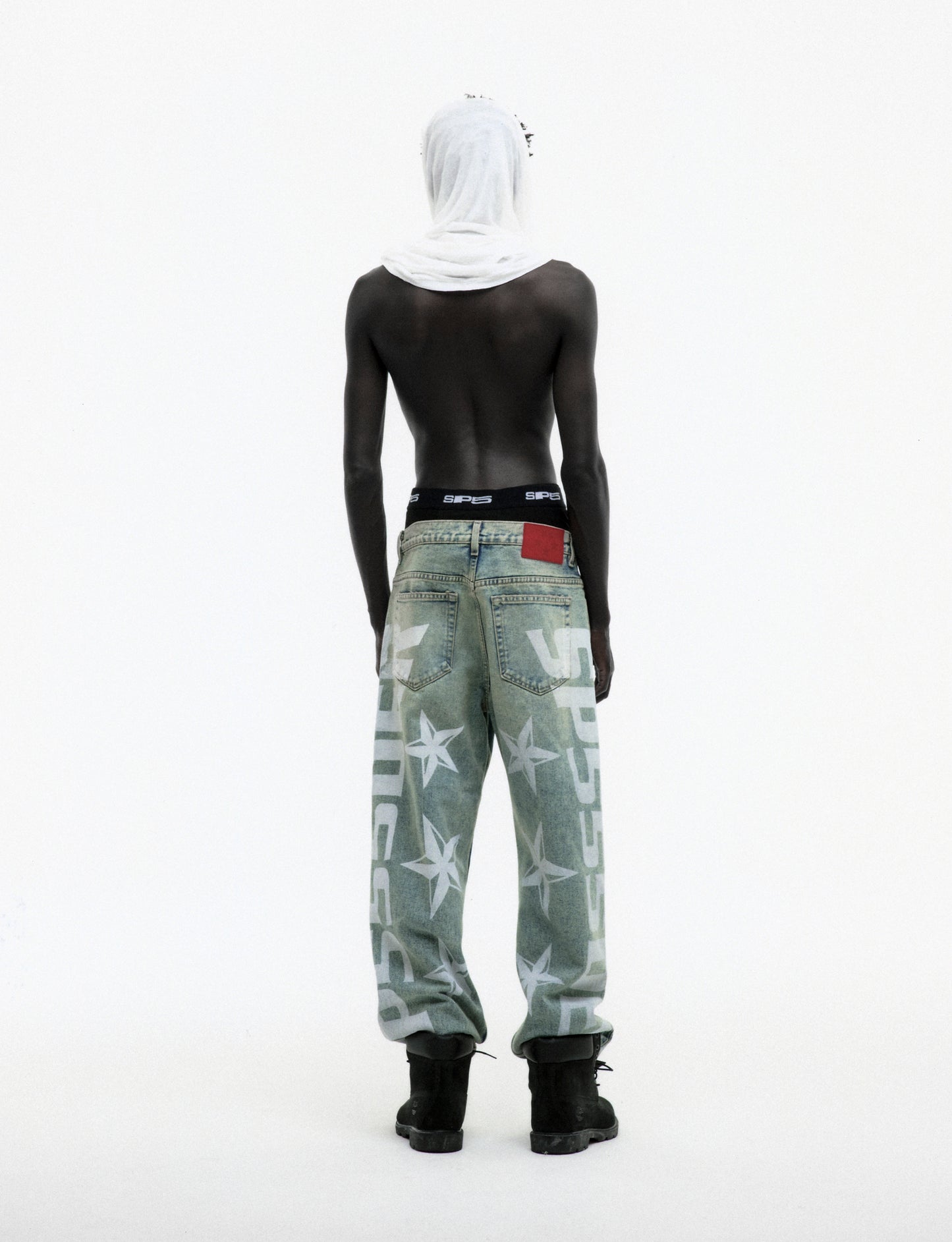 BLUE MX555 DENIM ON MODEL