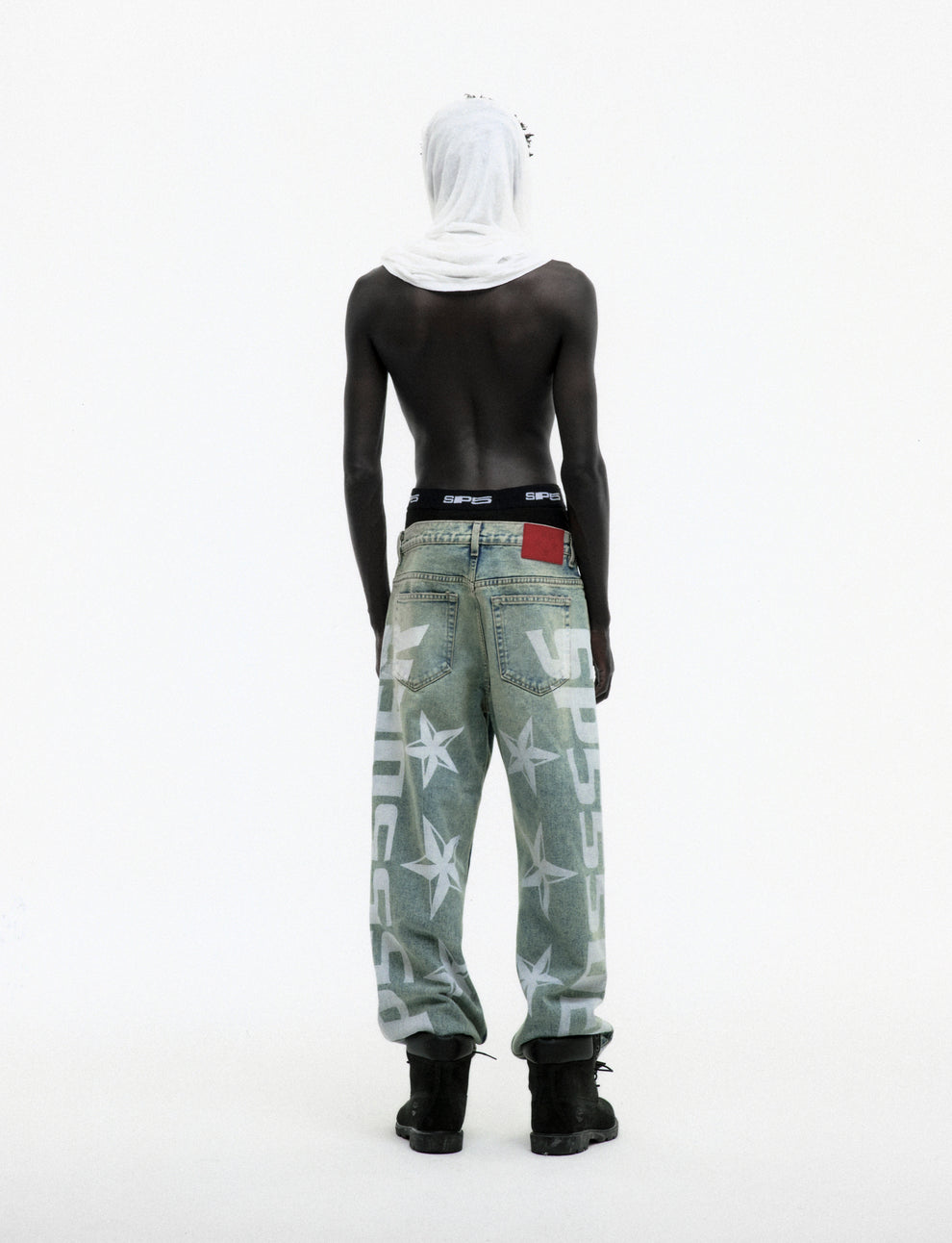 BLUE MX555 DENIM ON MODEL