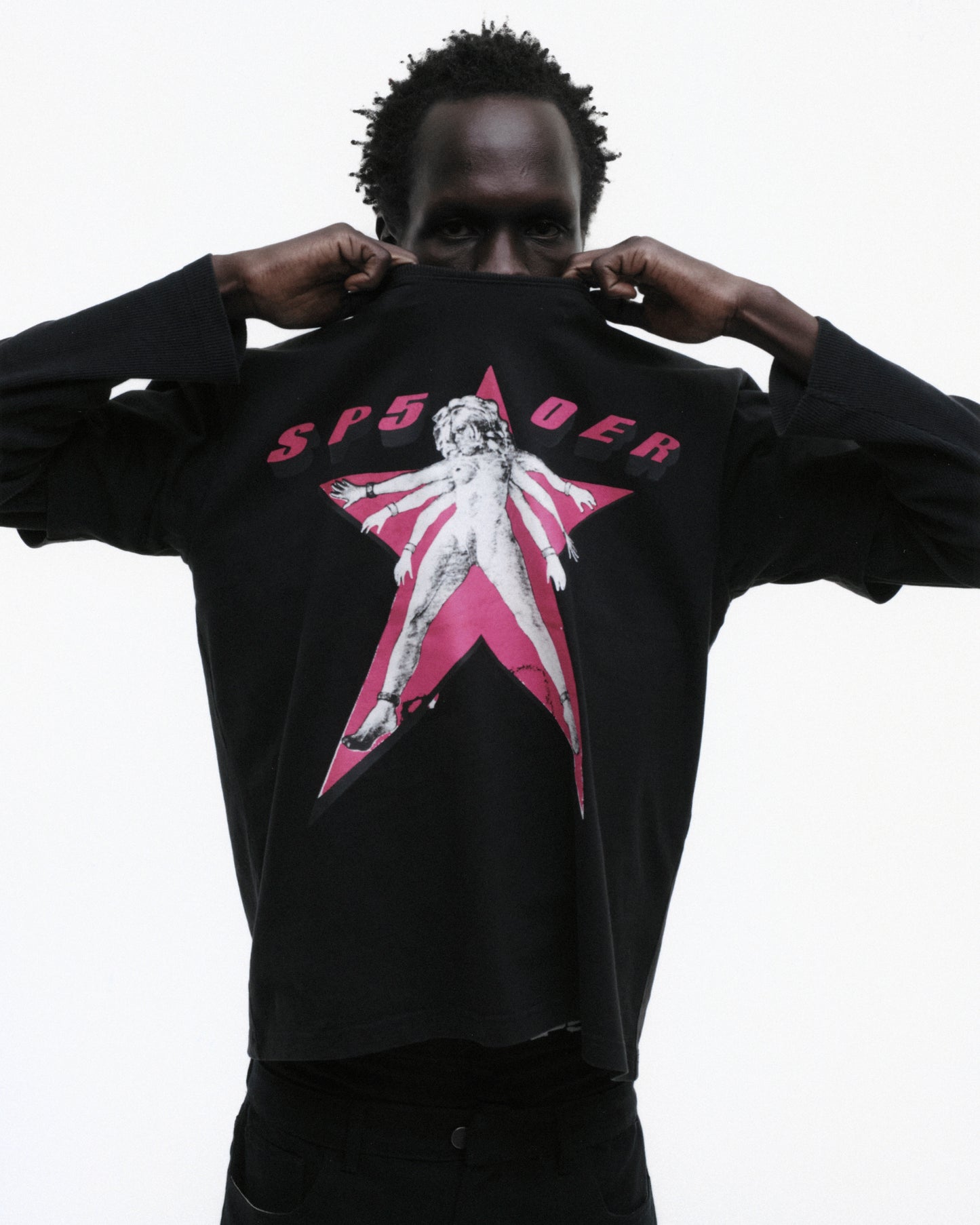 BLACK STAR GIRL TEE ON MODEL