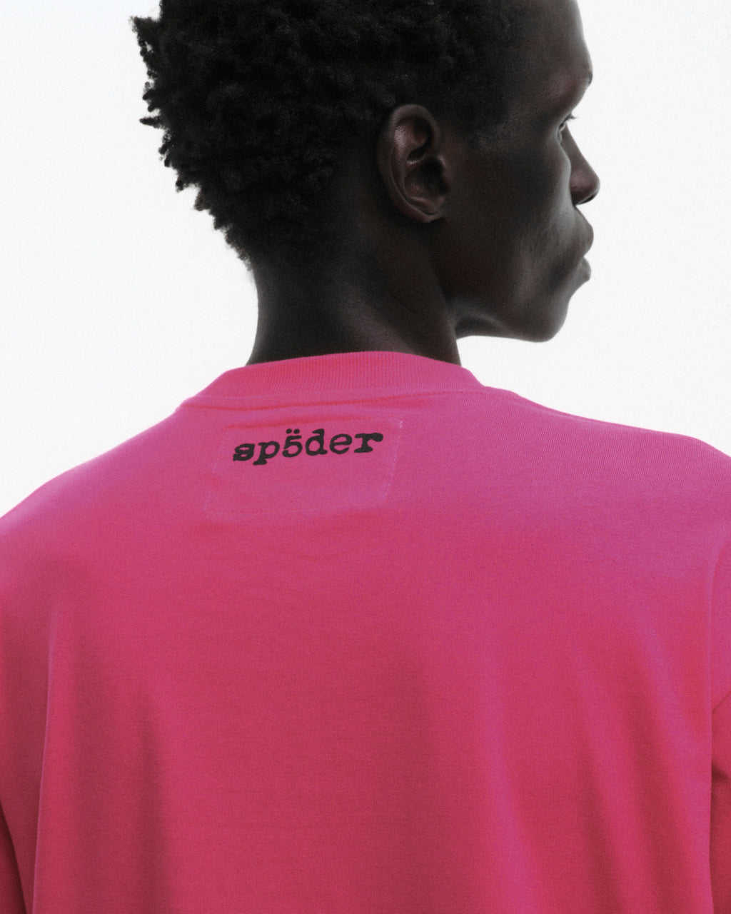 PINK FINGERPRINT LONGSLEEVE ON MODEL