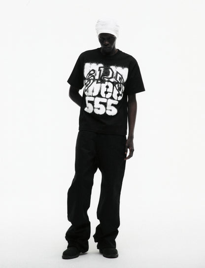 BLACK WW5 TEE ON MODEL