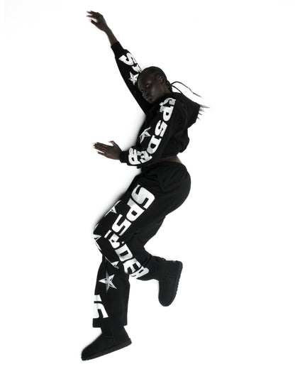 MX555 SWEATPANT ON MODEL