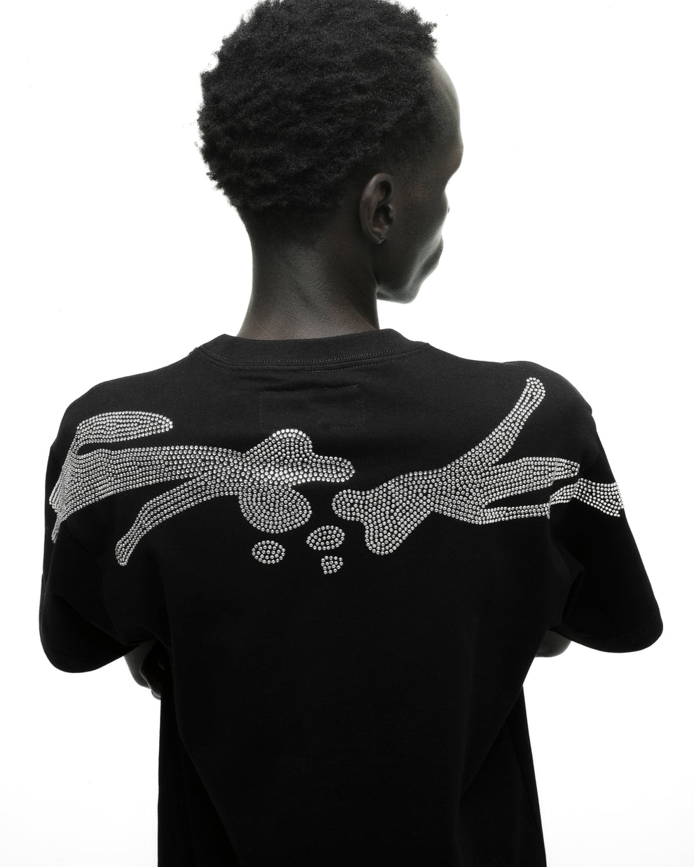 BLACK VAA TM TEE ON MODEL