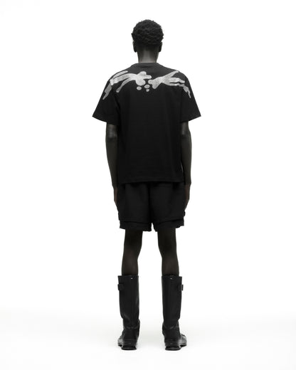 BLACK VAA TM TEE ON MODEL