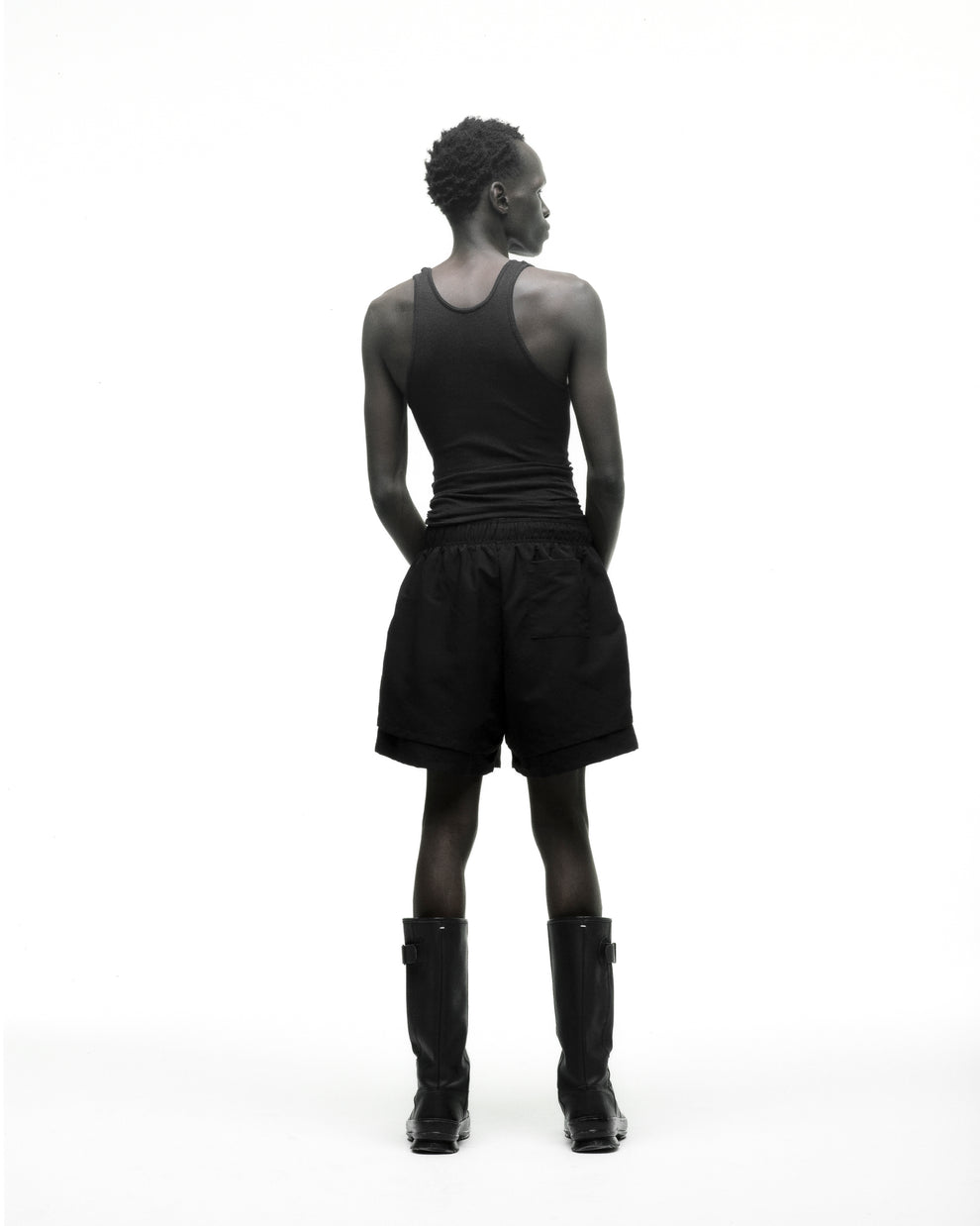 BLACK VAA DOUBLE LAYER SHORT ON MODEL