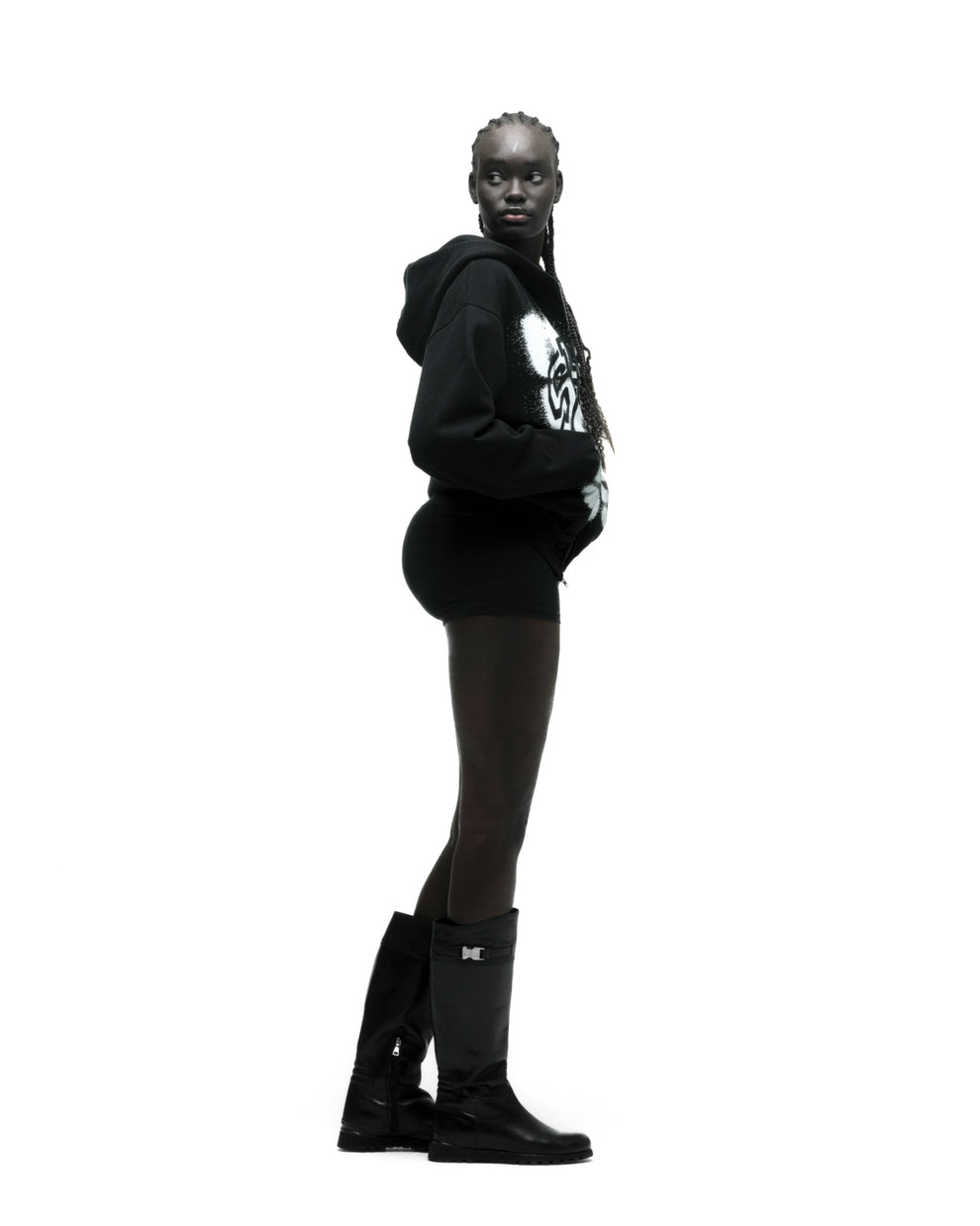 SP555 ZIP HOODIE ON MODEL