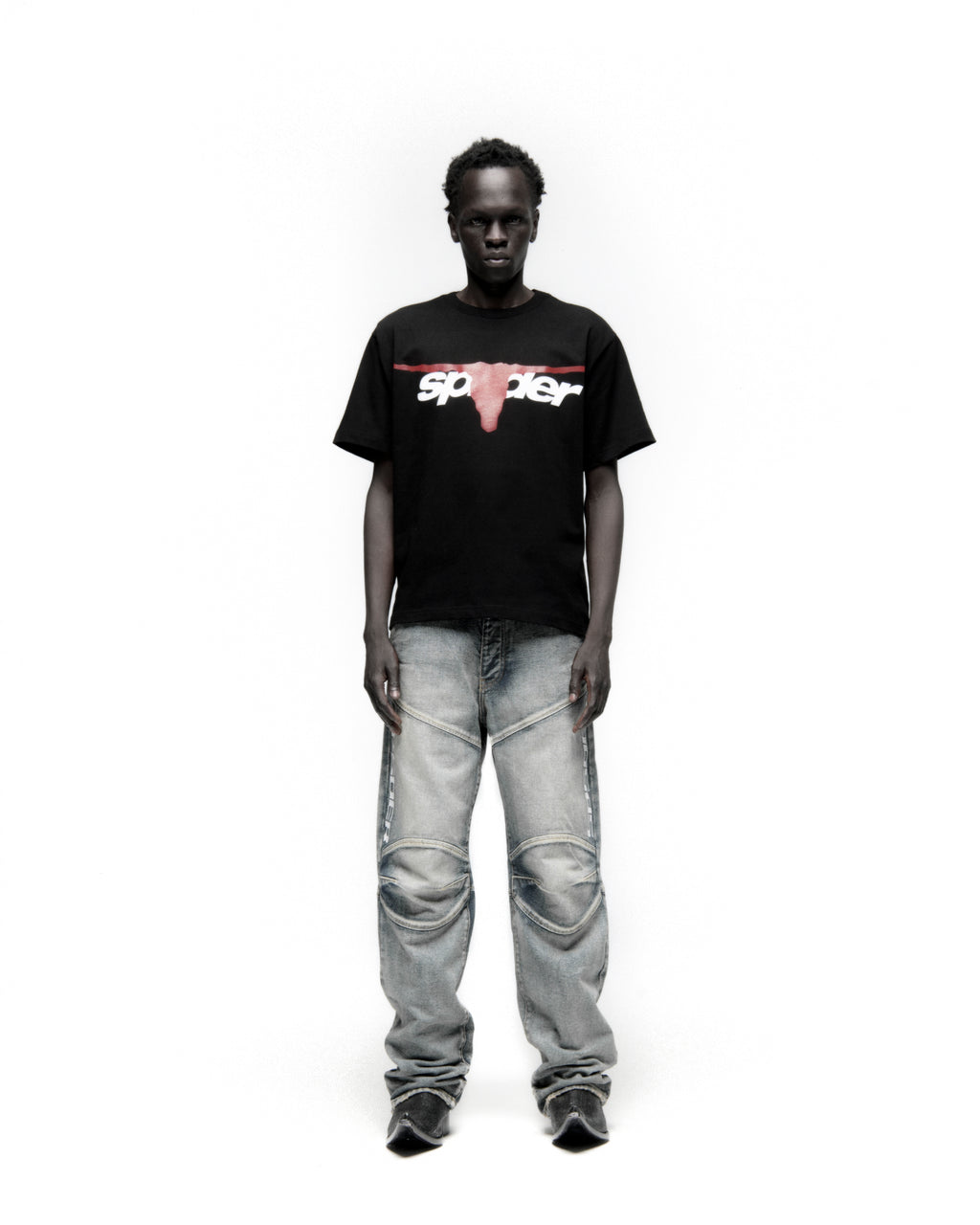 TX 5 FLAG TEE ON MODEL