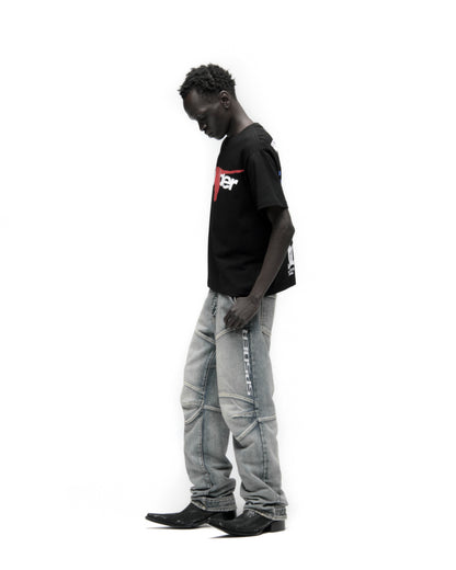 TX 5 FLAG TEE ON MODEL