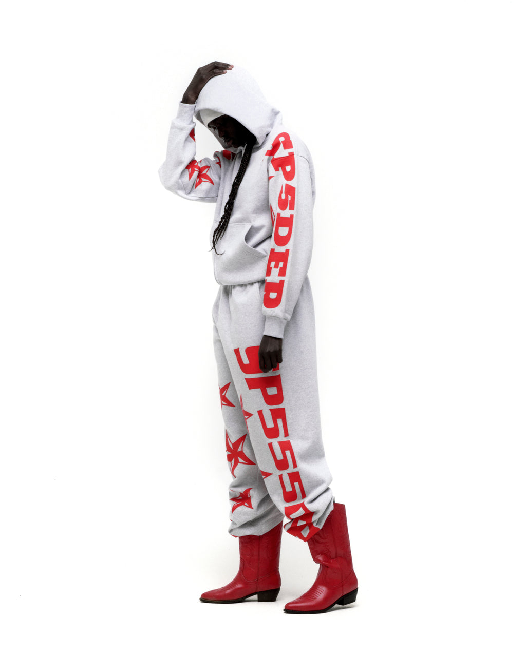 Light grey cotton fleece MX555 ZIP HOODIE and sweatpants with red SP5DER and star print.