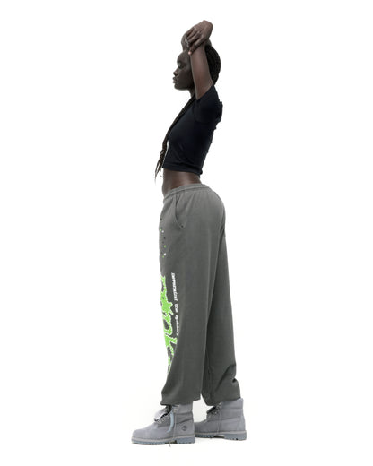 SLATE PUNK V2 SWEATPANT ON MODEL