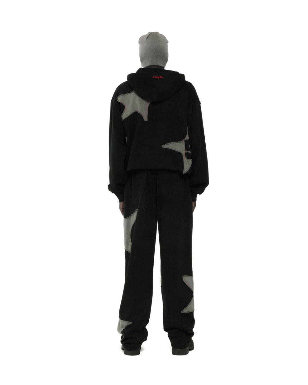 BLACK BIG STAR FULL ZIP HOODIE ON MODEL