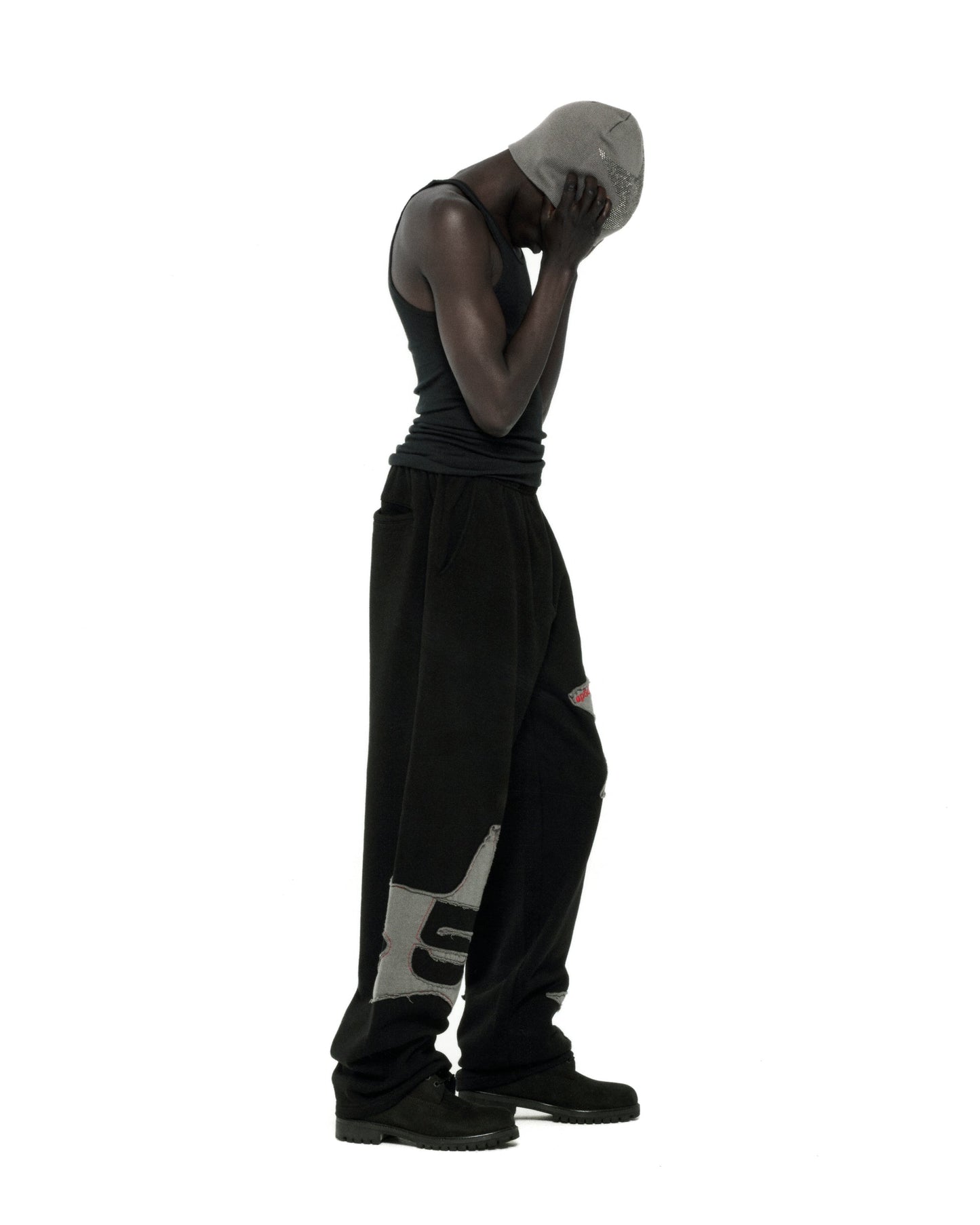 BLACK BIG STAR WIDE LEG SWEATPANT ON MODEL