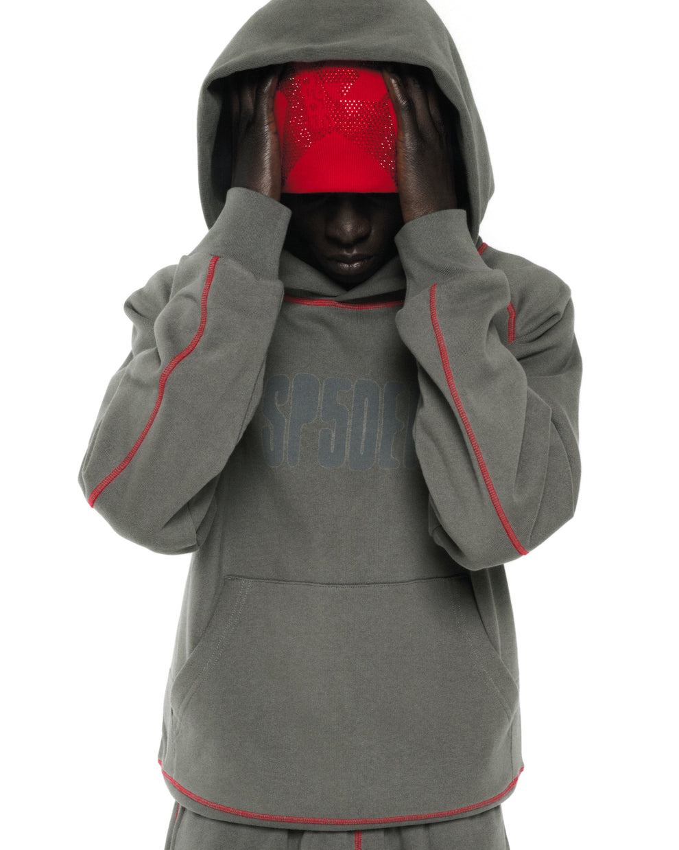 SLATE ARCHIVE CONTRAST HOODIE ON MODEL