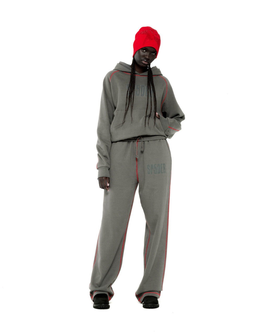 SLATE ARCHIVE CONTRAST HOODIE ON MODEL