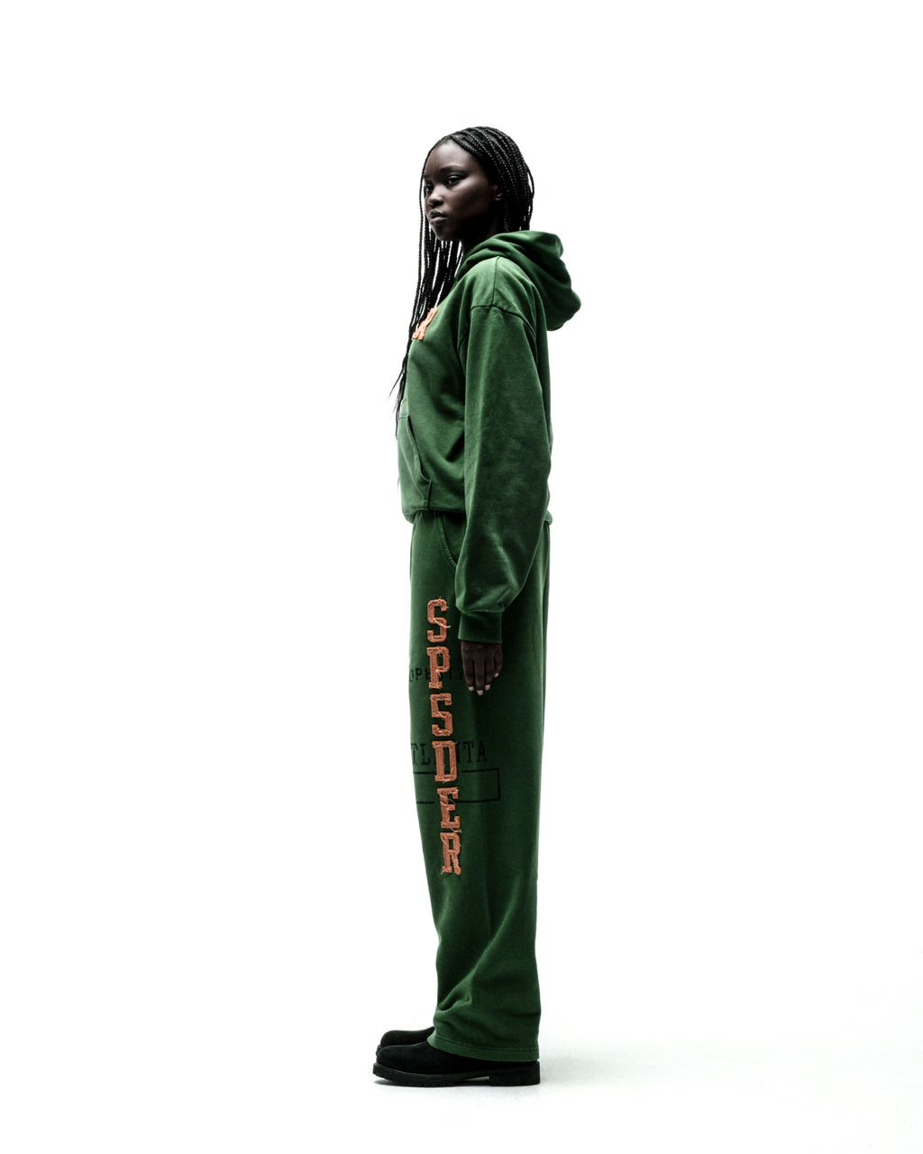 Dark green cotton fleece hoodie and sweatpants with raised, frayed "SP5DER" lettering.