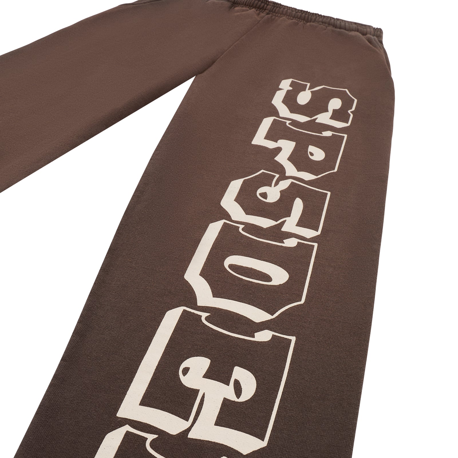 Brown 13oz cotton fleece sweatpants with "SP5DER" text print down the leg.