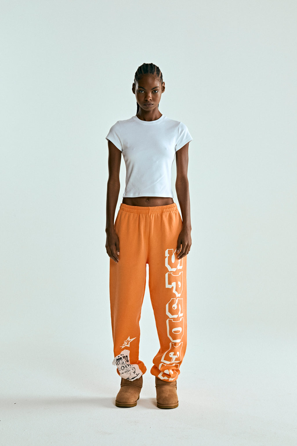 ORANGE 5STAR RODEO SWEATPANT ON MODEL