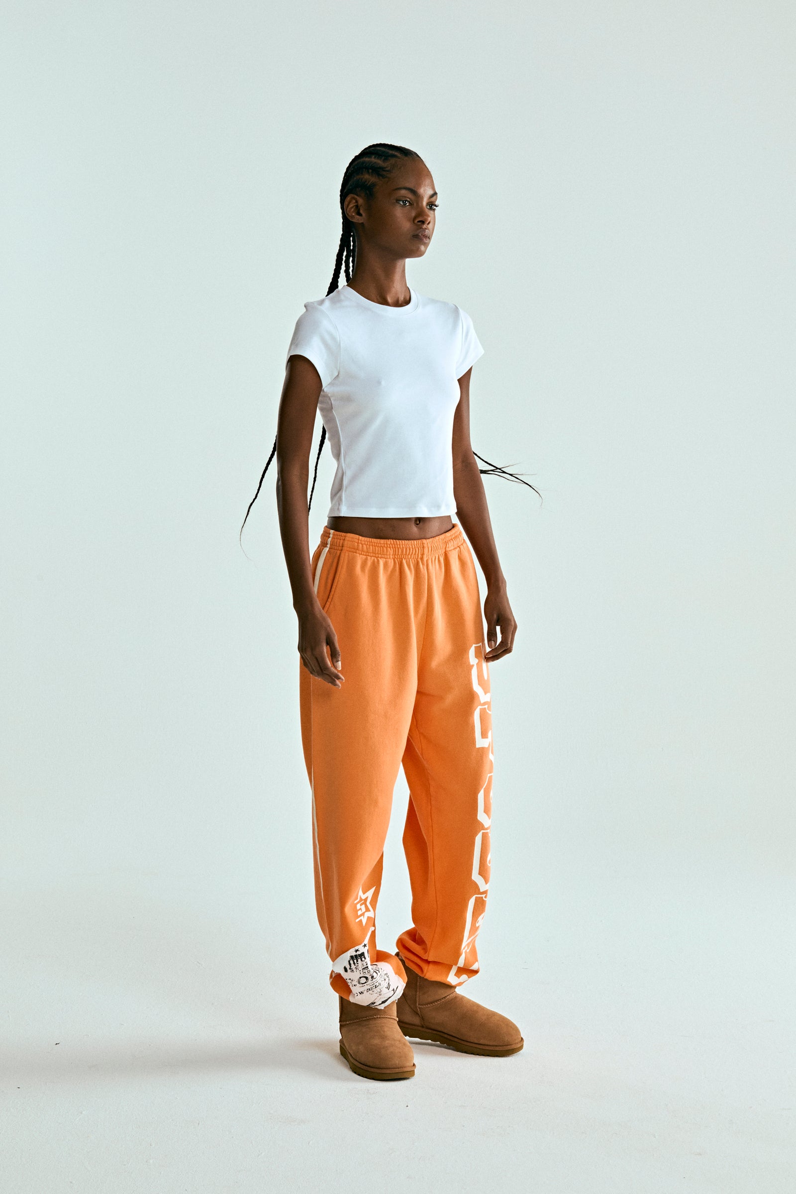 ORANGE 5STAR RODEO SWEATPANT ON MODEL